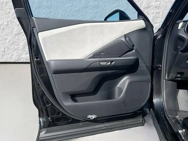 New 2026 Caviar Lexus LUXURY AWD image 31