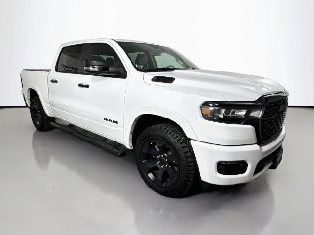 Used 2025 White Ram Big Horn/Lone Star image 1