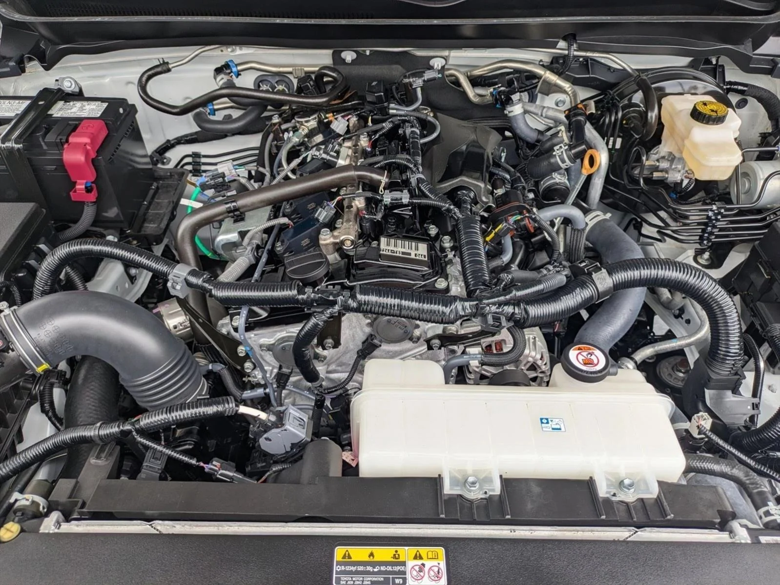 Used 2024 Ice Cap Toyota SR image 19