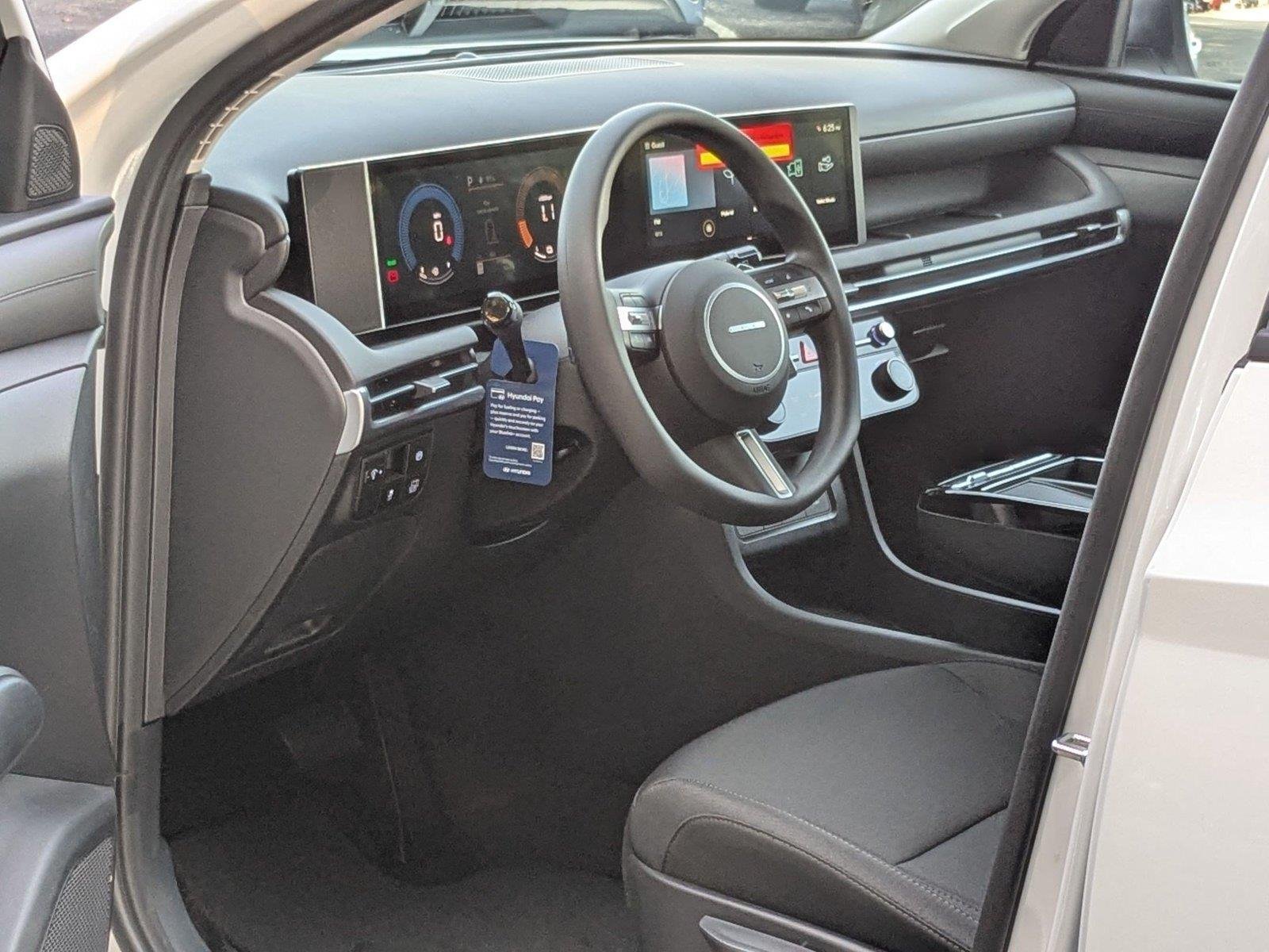 New 2026 Creamy White Pearl Hyundai Blue SE image 2