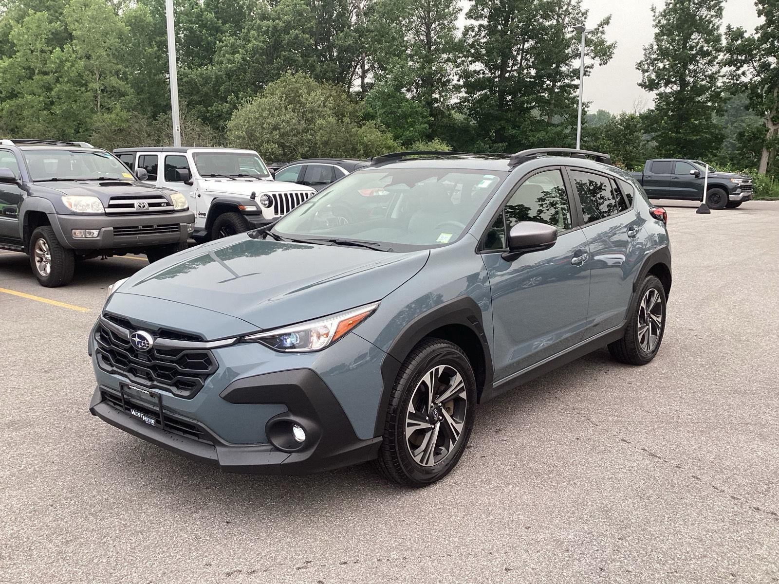 Certified Used 2024 Offshore Blue Metallic Subaru Premium image 3