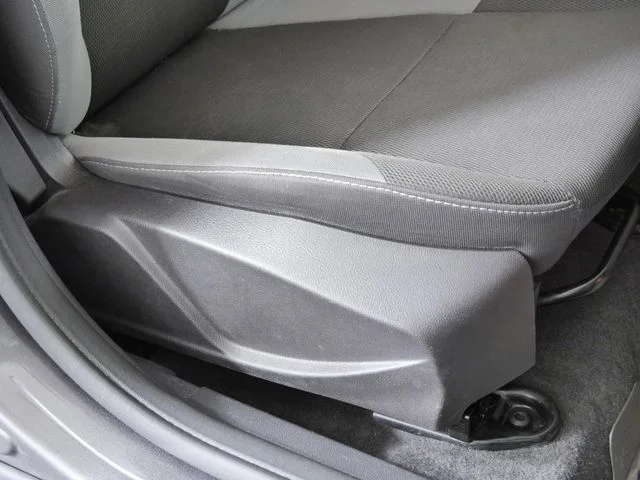 Used 2013  Ford SE image 14