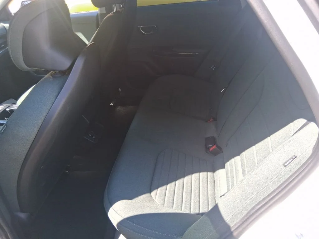 Used 2025 White Kia EX image 11