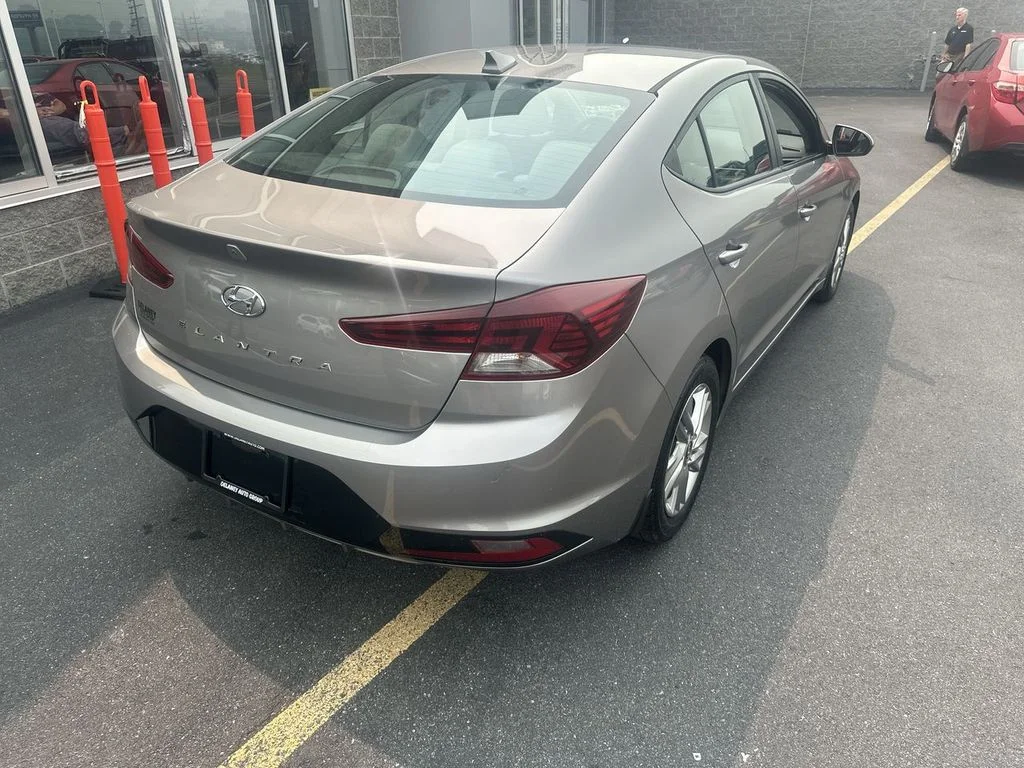 Used 2020 Silver Hyundai SEL image 8