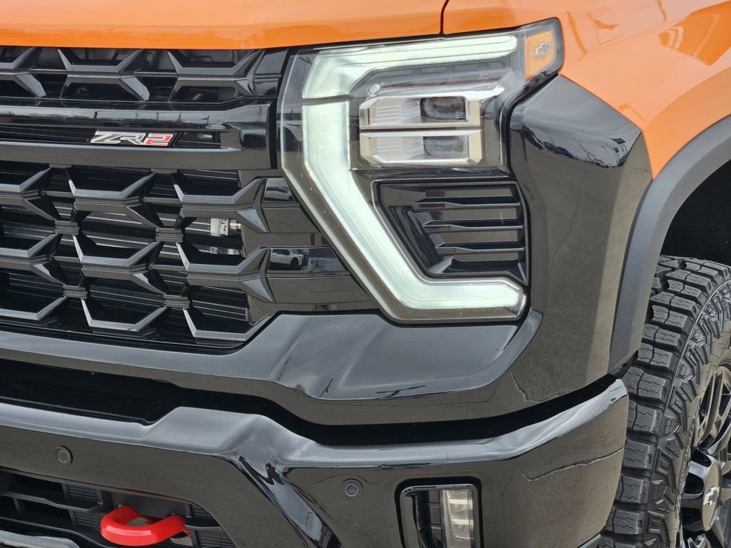 2026 Chevrolet Silverado 2500 HD ZR2 - Photo 10