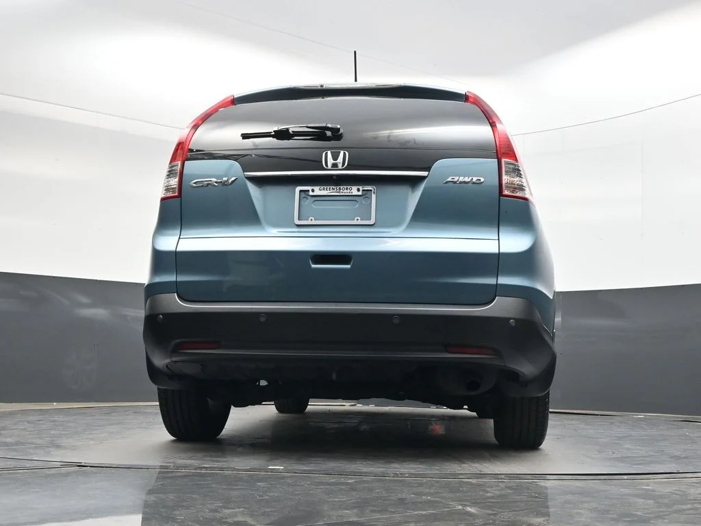 Used 2014 Twilight Blue Metallic Honda EX-L image 29