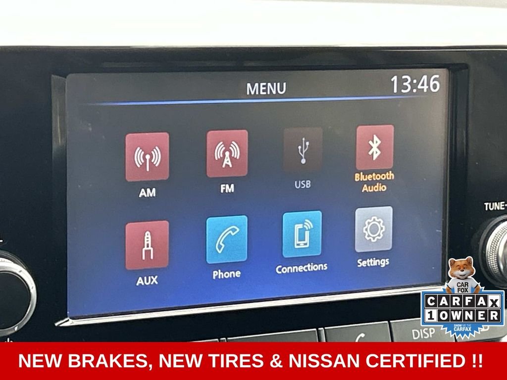 Used 2025 Gray Nissan S image 24