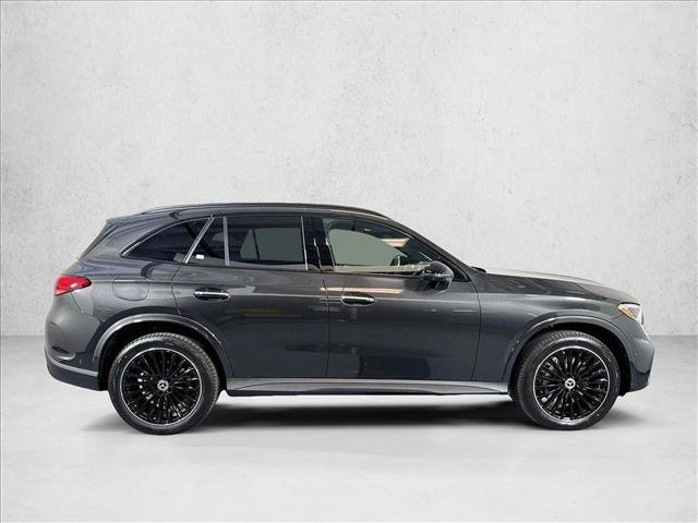 New 2026 Graphite Grey Metallic Mercedes-Benz GLC 300 image 33