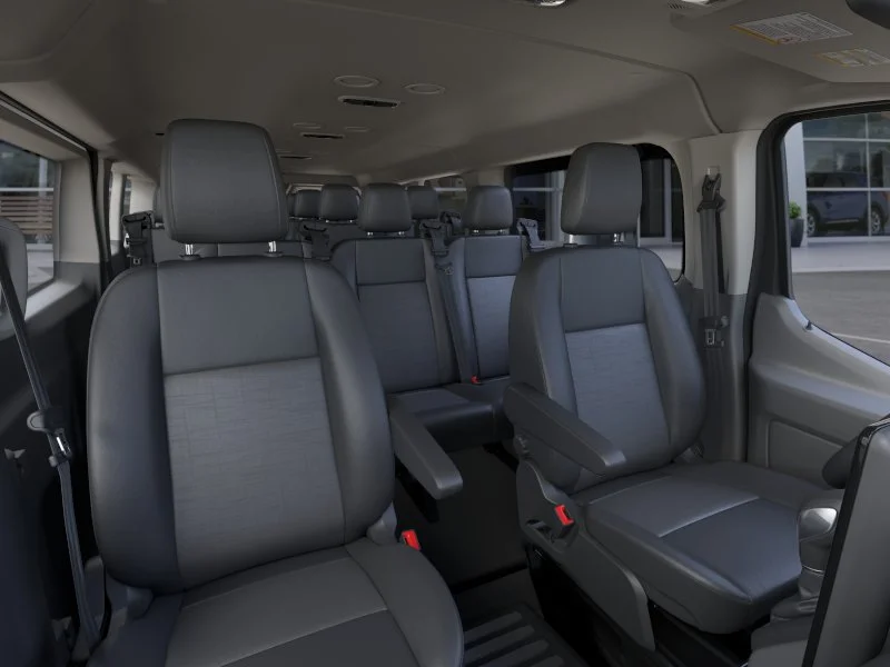 New 2026 Oxford White Ford Passenger Van XL image 31