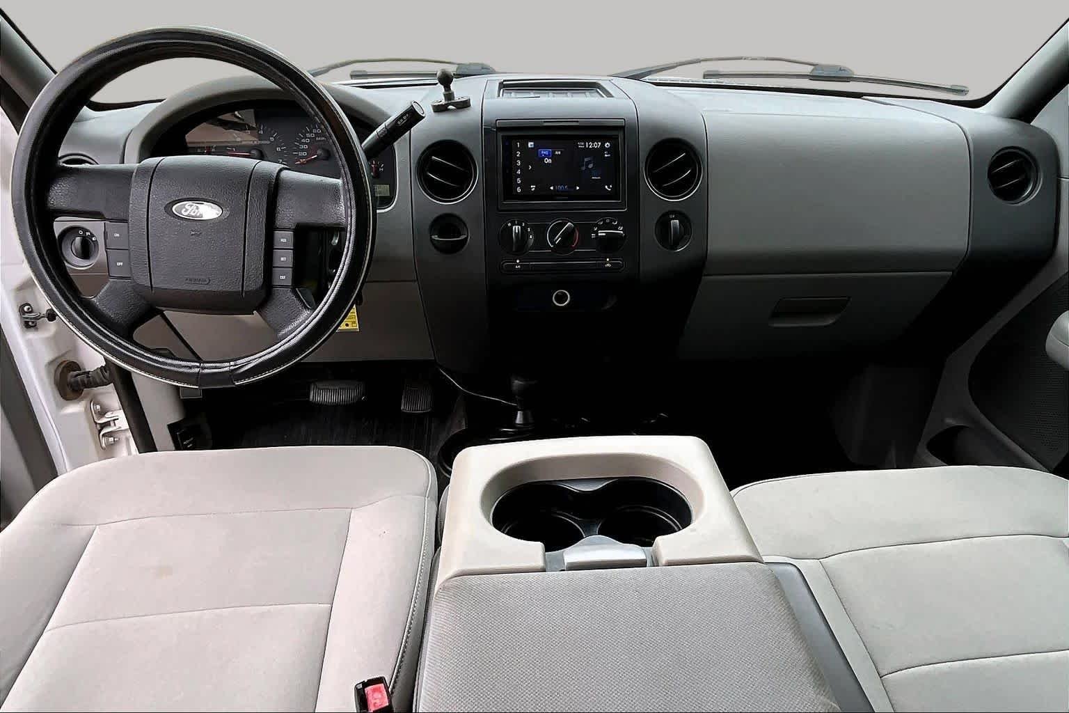 Used 2007 White Sand Tri-Coat Metallic Ford XLT image 13