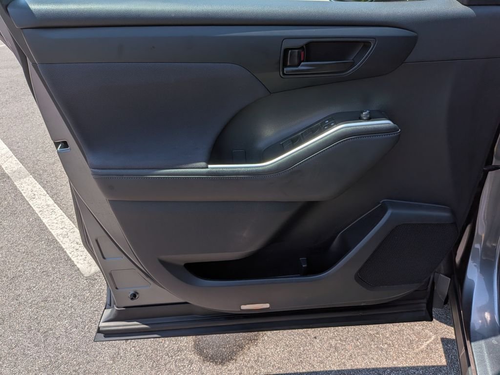 Used 2023 Gray Toyota LE image 9