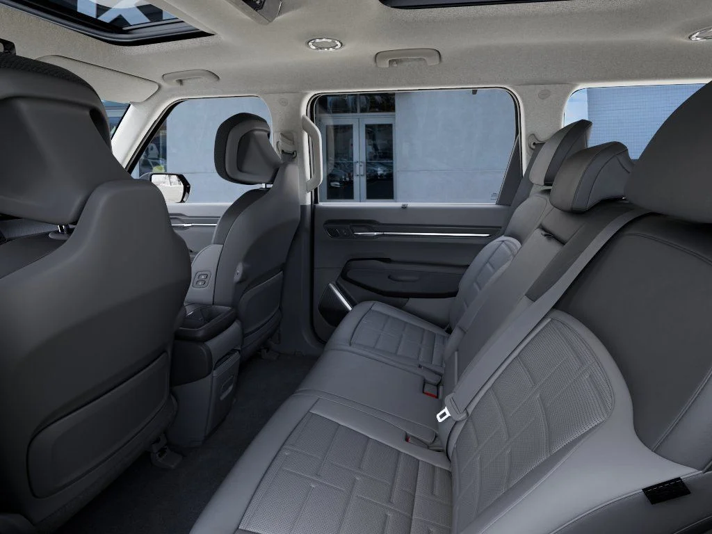 New 2026 Panthera Metal Kia Land AWD image 18