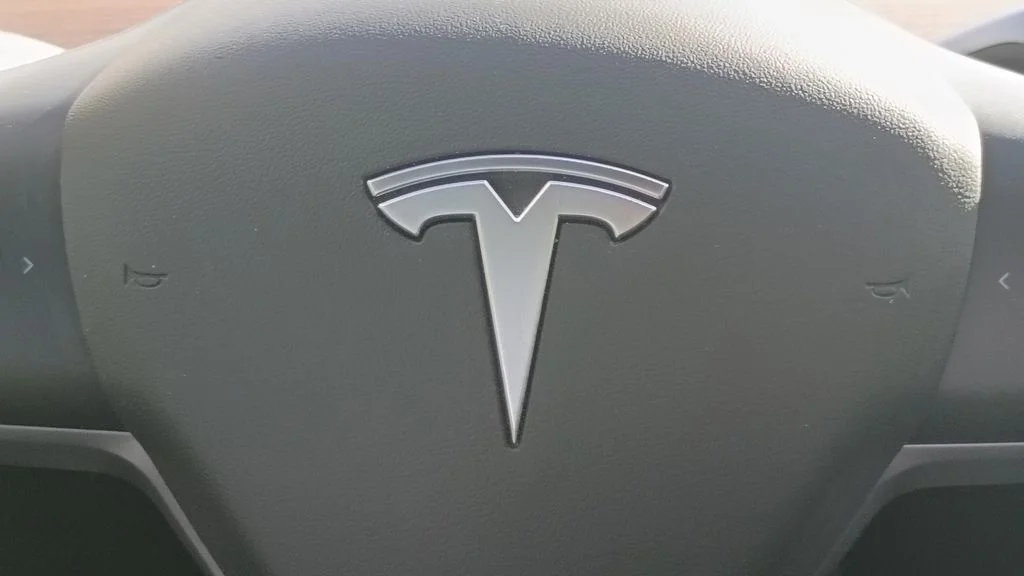 Used 2022 Blue Tesla Long Range image 23