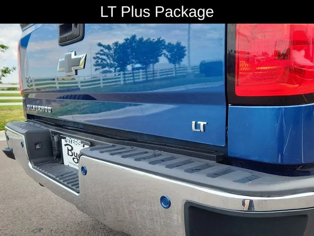 Used 2018 Blue Chevrolet LT image 16