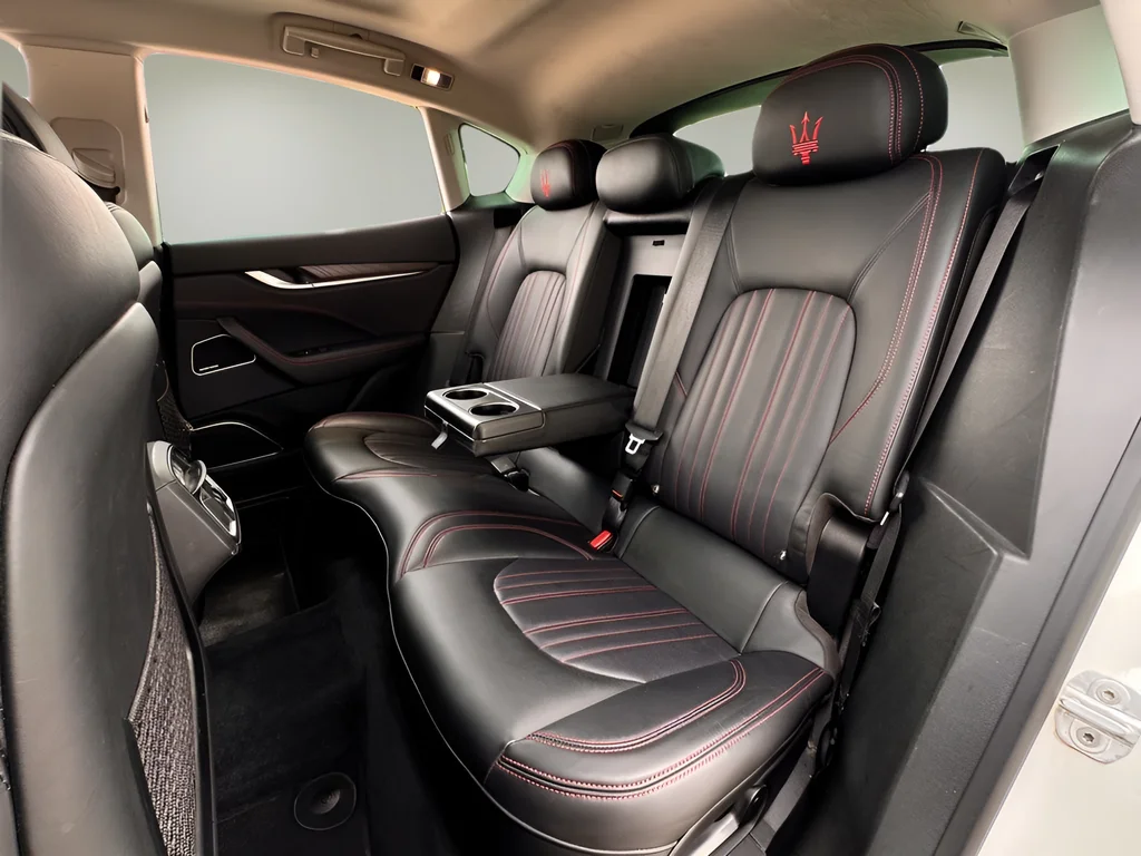 Used 2017 Black Maserati S image 18