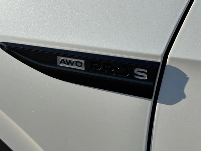 2026 Volkswagen ID.4 PRO S - Photo 10