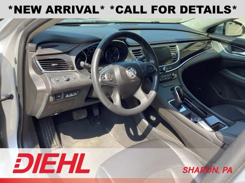 Used 2018 Silver Buick Premium I Group image 10