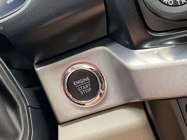 New 2026 White Ford Platinum image 24