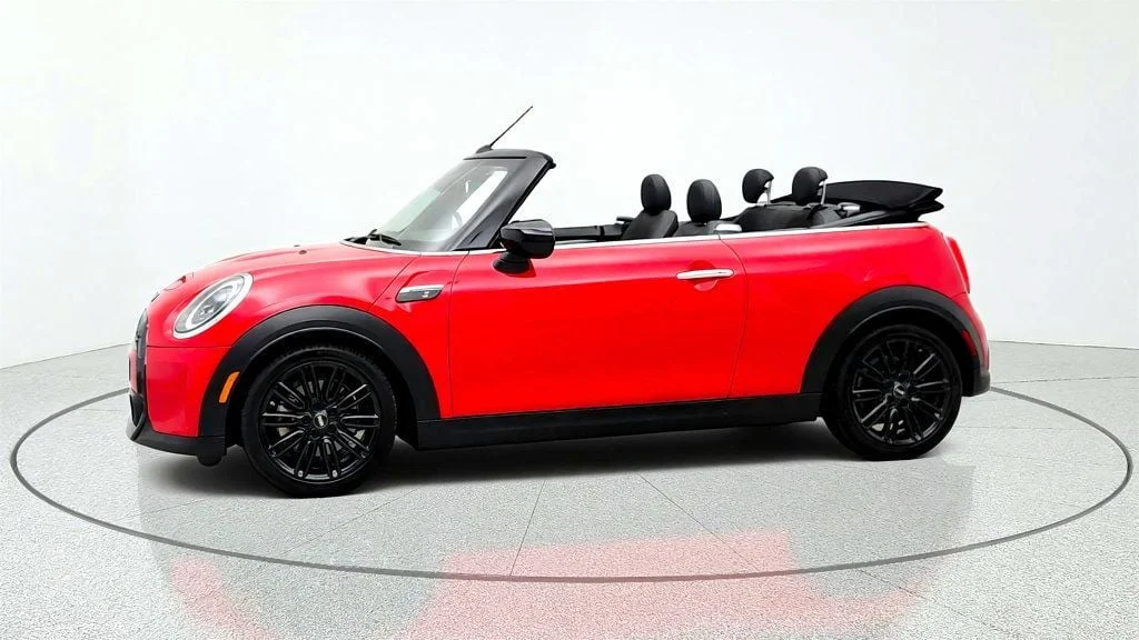 Used 2024 Chili Red MINI Cooper S FWD w/ Signature Trim Package image 8