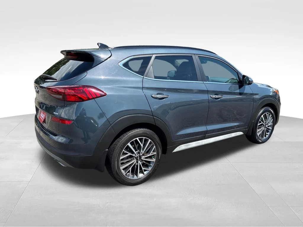 Used 2019 Blue Hyundai Ultimate image 5