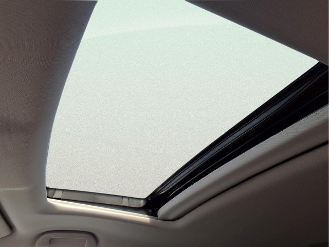 New 2026 Solar Silver Metallic Honda RTL AWD image 17