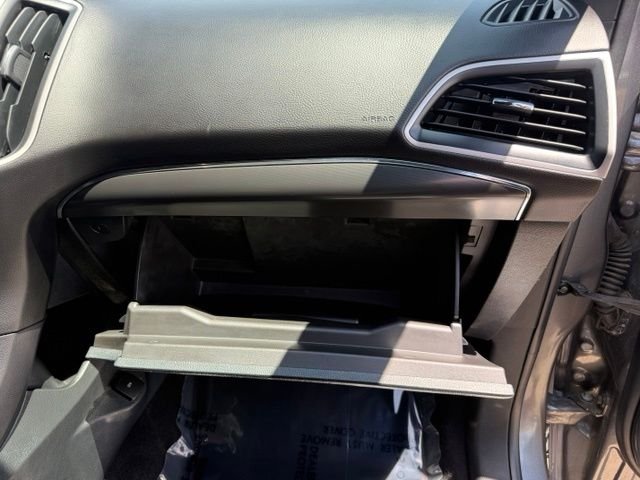 Used 2024 Gray Metallic Ford ST Line image 31