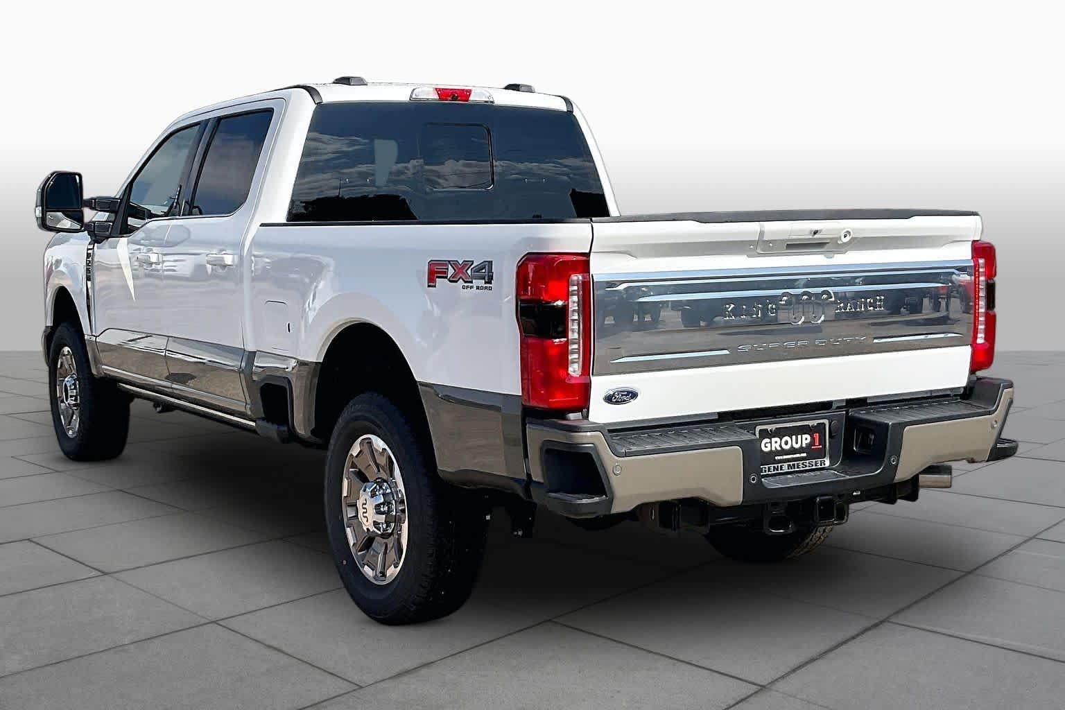 New 2026 Star White Metallic Tri-Coat Ford F-250® King Ranch® image 12