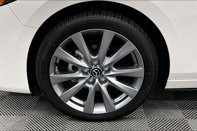 Used 2026 Snowflake White Pearl Mica Mazda 2.5 S Preferred Sunroof - Adaptive Cruise - Htd Seats image 9