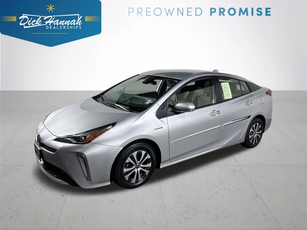 2021 Toyota Prius LE AWD-e's photo