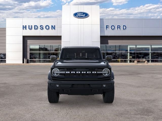 New 2026 Shadow Black Ford Outer Banks® image 6