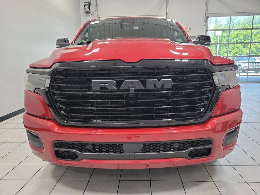 New 2026 Molten Red Pearl-Coat Exterior Paint RAM Laramie image 2