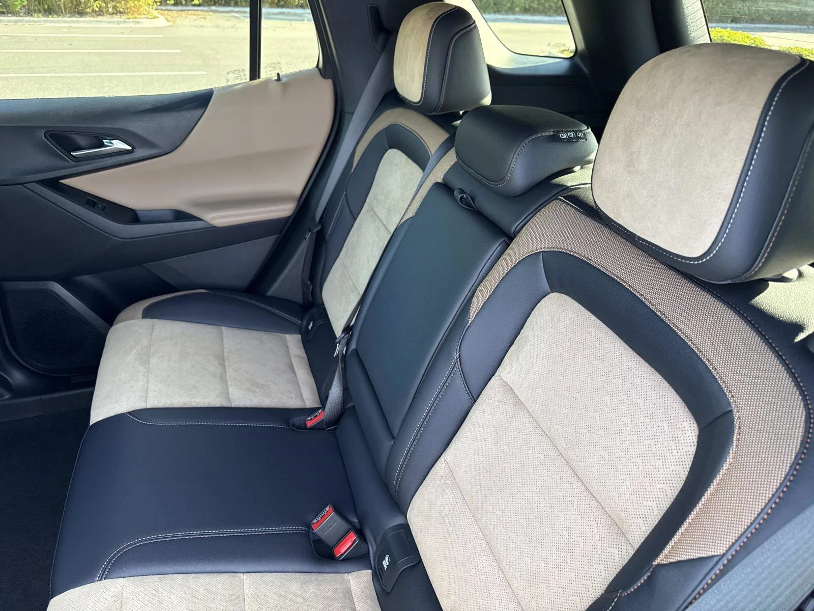 2026 Chevrolet Equinox ACTIV - Photo 11