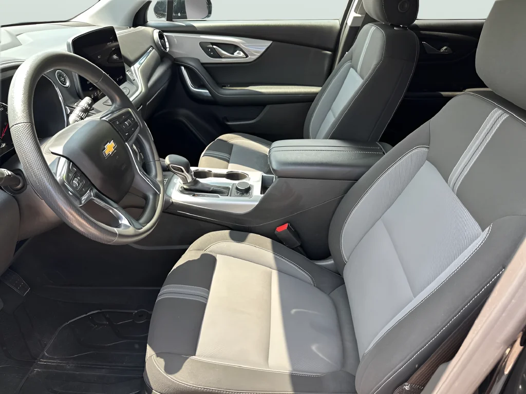 Used 2024 Black Chevrolet LT image 26