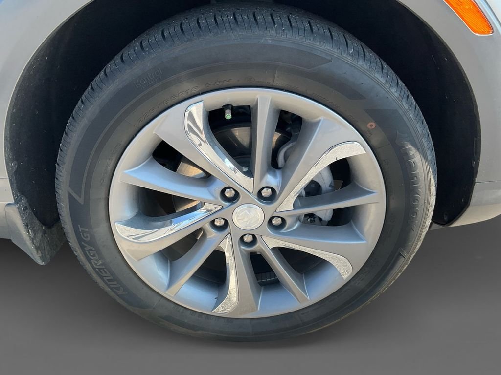 Used 2023 White Buick Essence image 13
