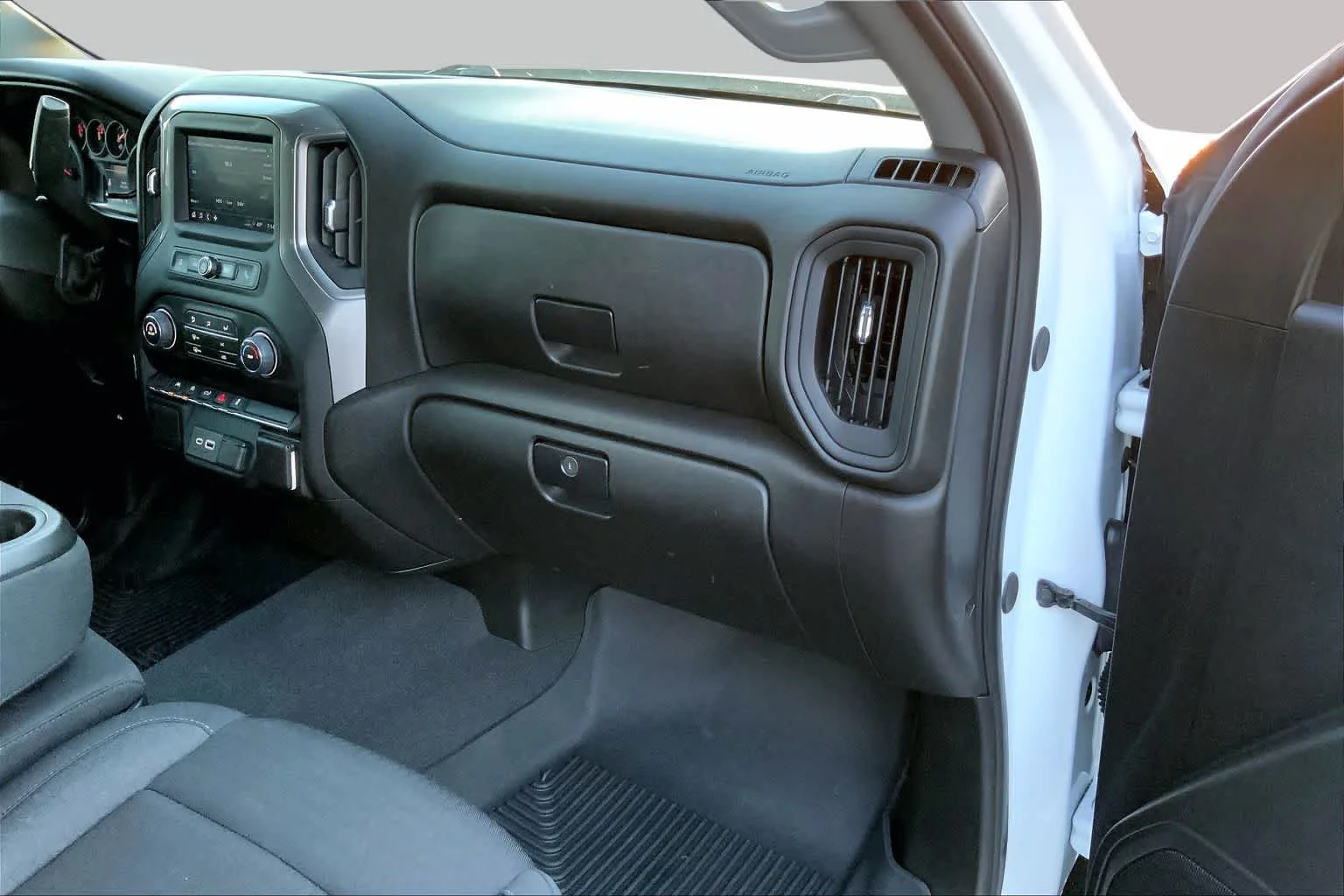 Used 2024 Summit White Chevrolet Custom image 34