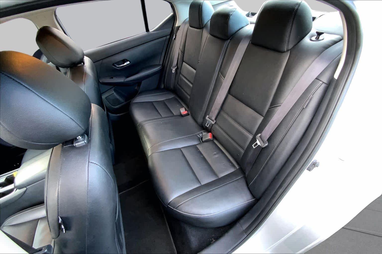 Used 2020 Brilliant Silver Metallic Nissan S image 18