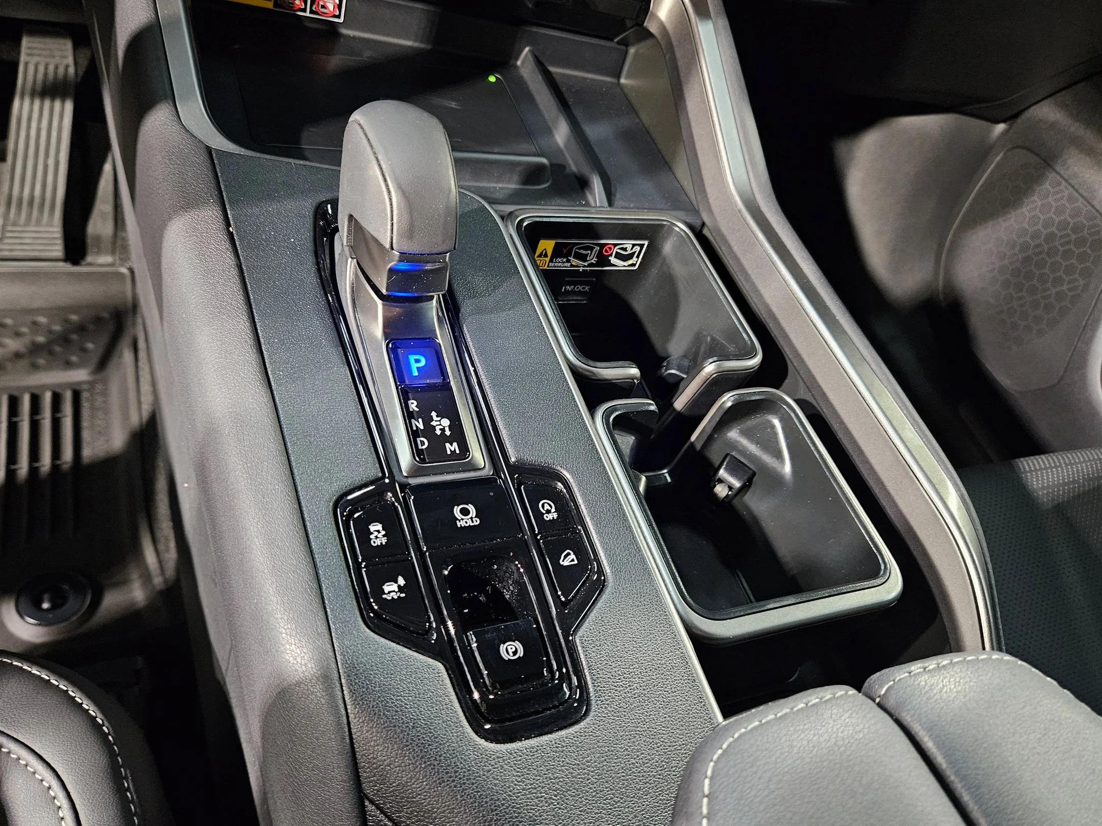 2025 Lexus TX Base - Photo 32