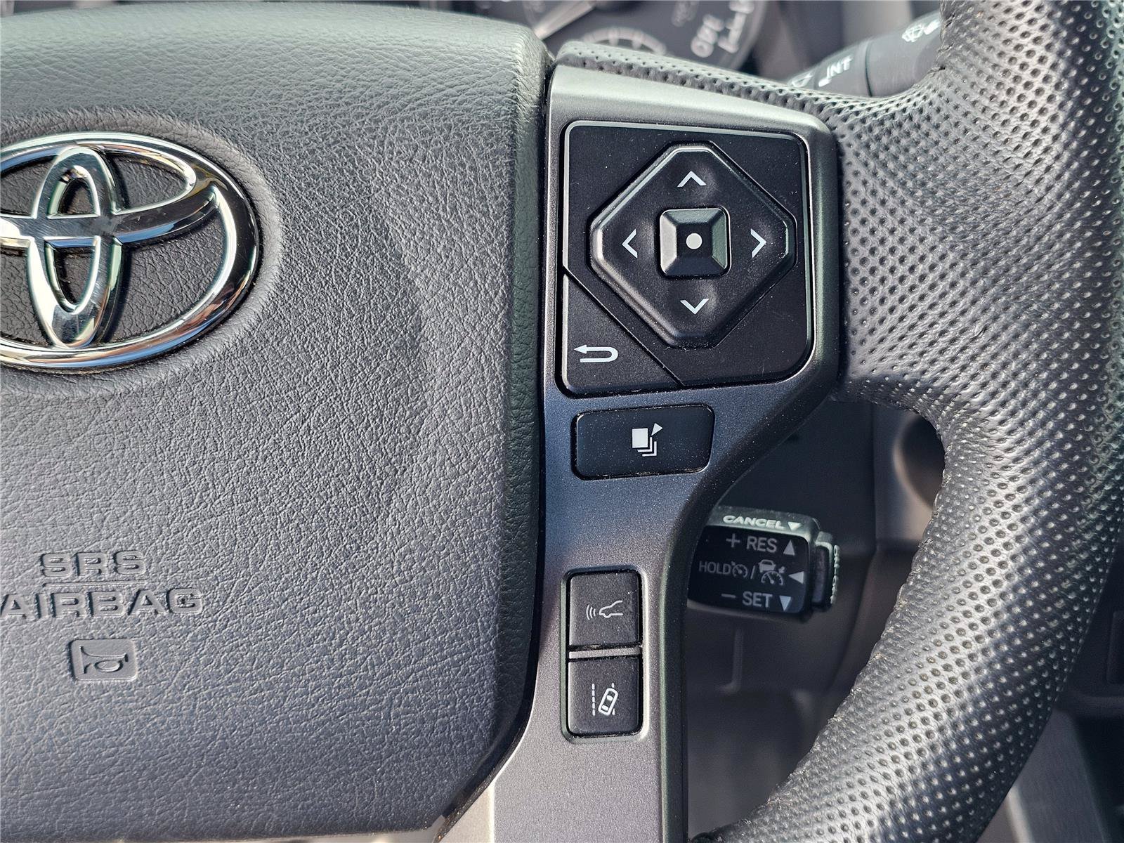 2023 Toyota Tacoma TRD Sport - Photo 21