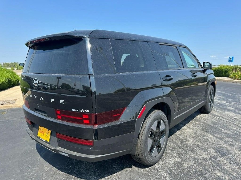 Certified Used 2026 Black Hyundai SE image 3