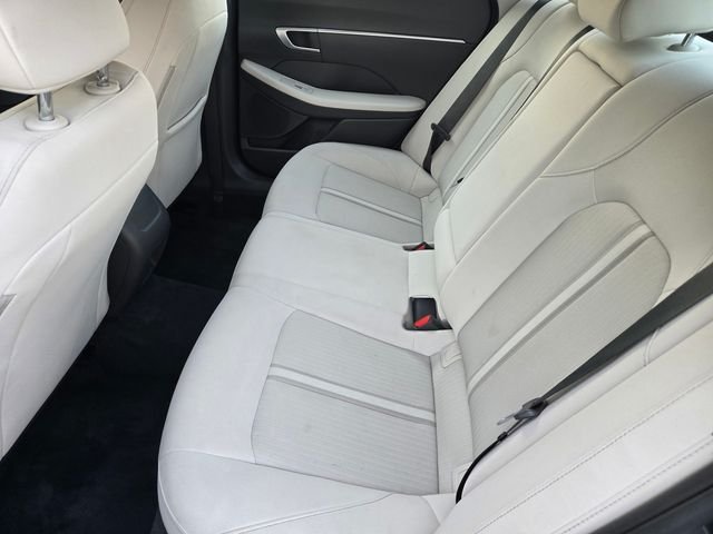 Used 2025 Gray Hyundai SEL image 12