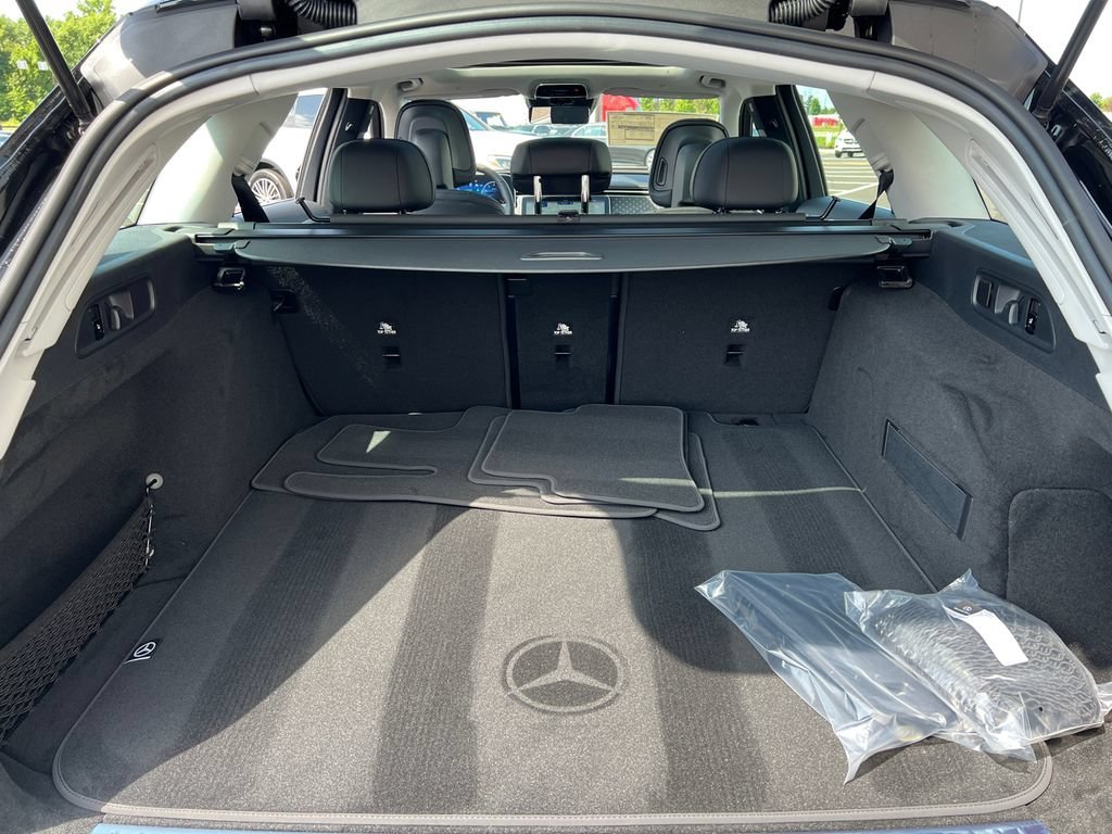 New 2026 Obsidian Black Metallic Mercedes-Benz E 450 image 43