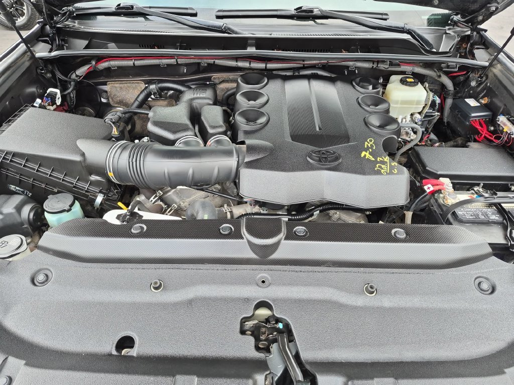 Used 2019 Gray Toyota SR5 Premium image 31