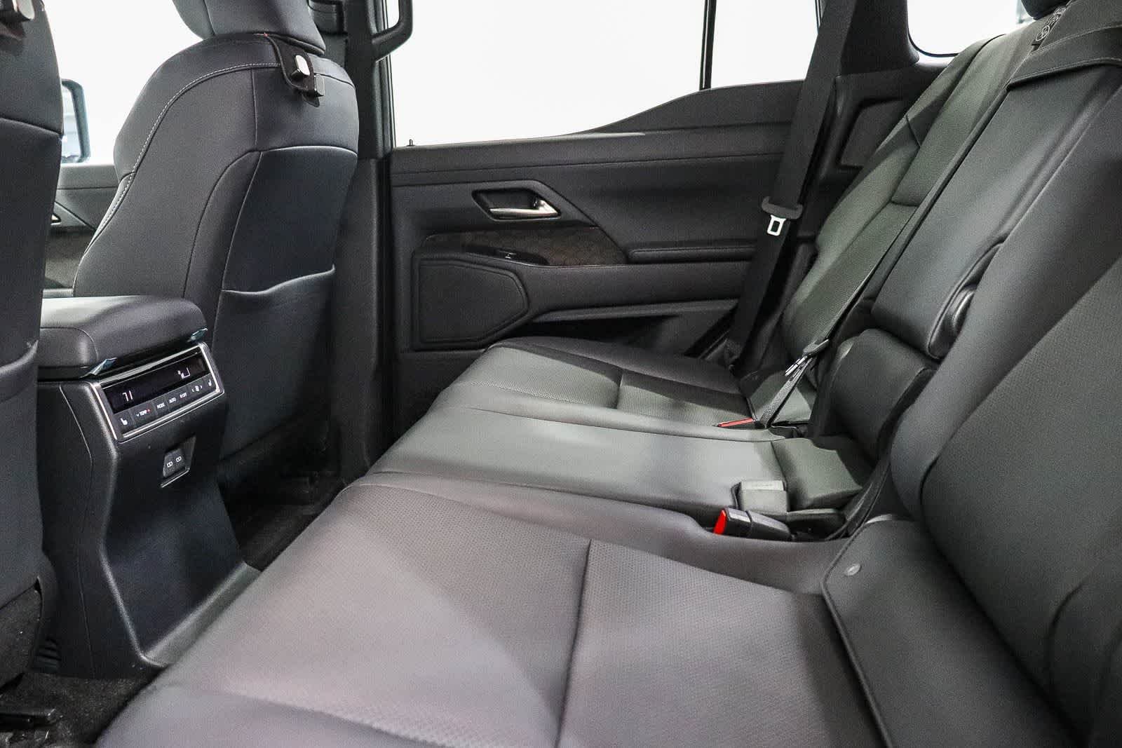 Used 2024 Caviar Lexus Premium+ image 19