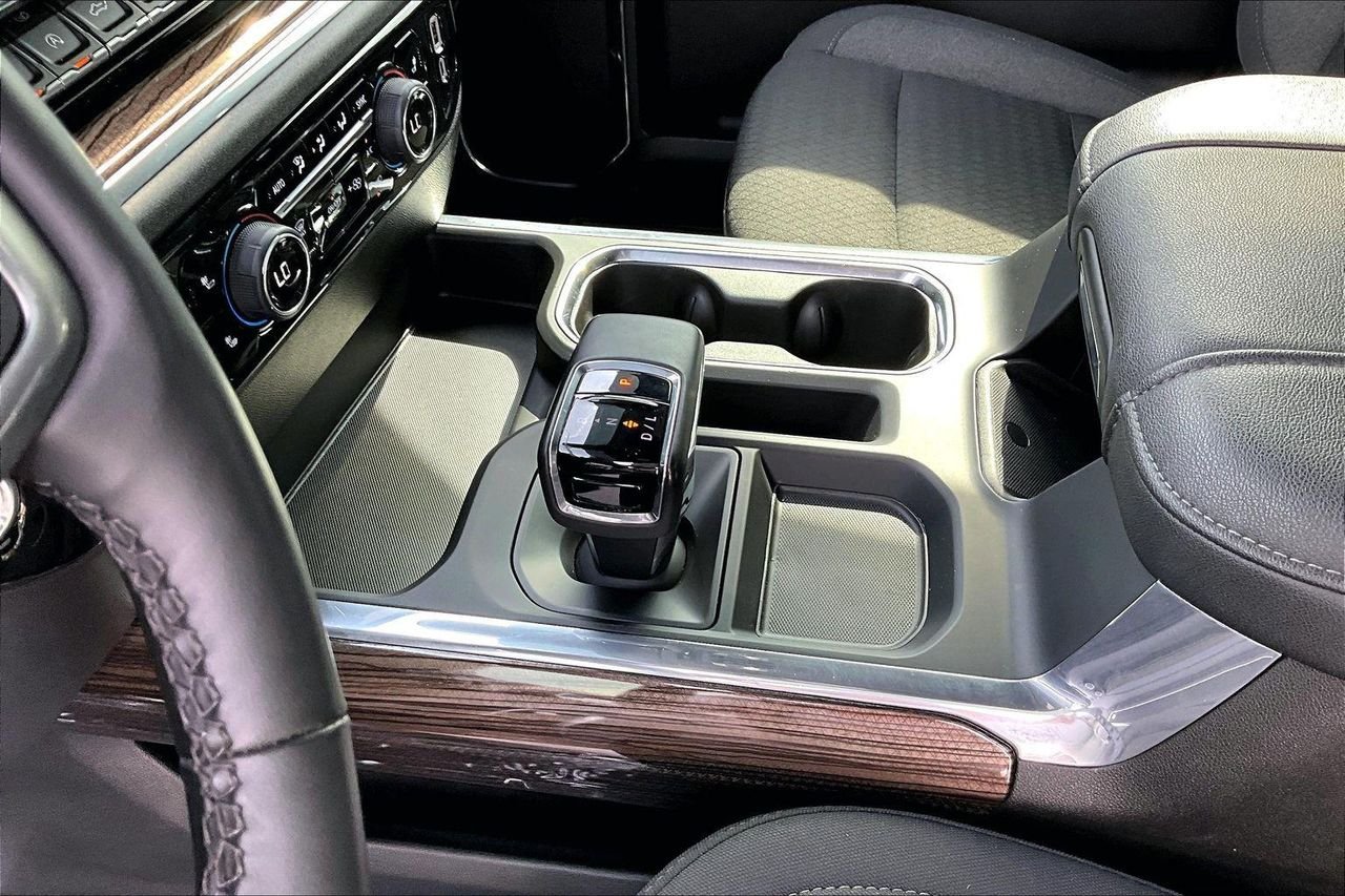 2024 Chevrolet Silverado 1500 RST - Photo 21