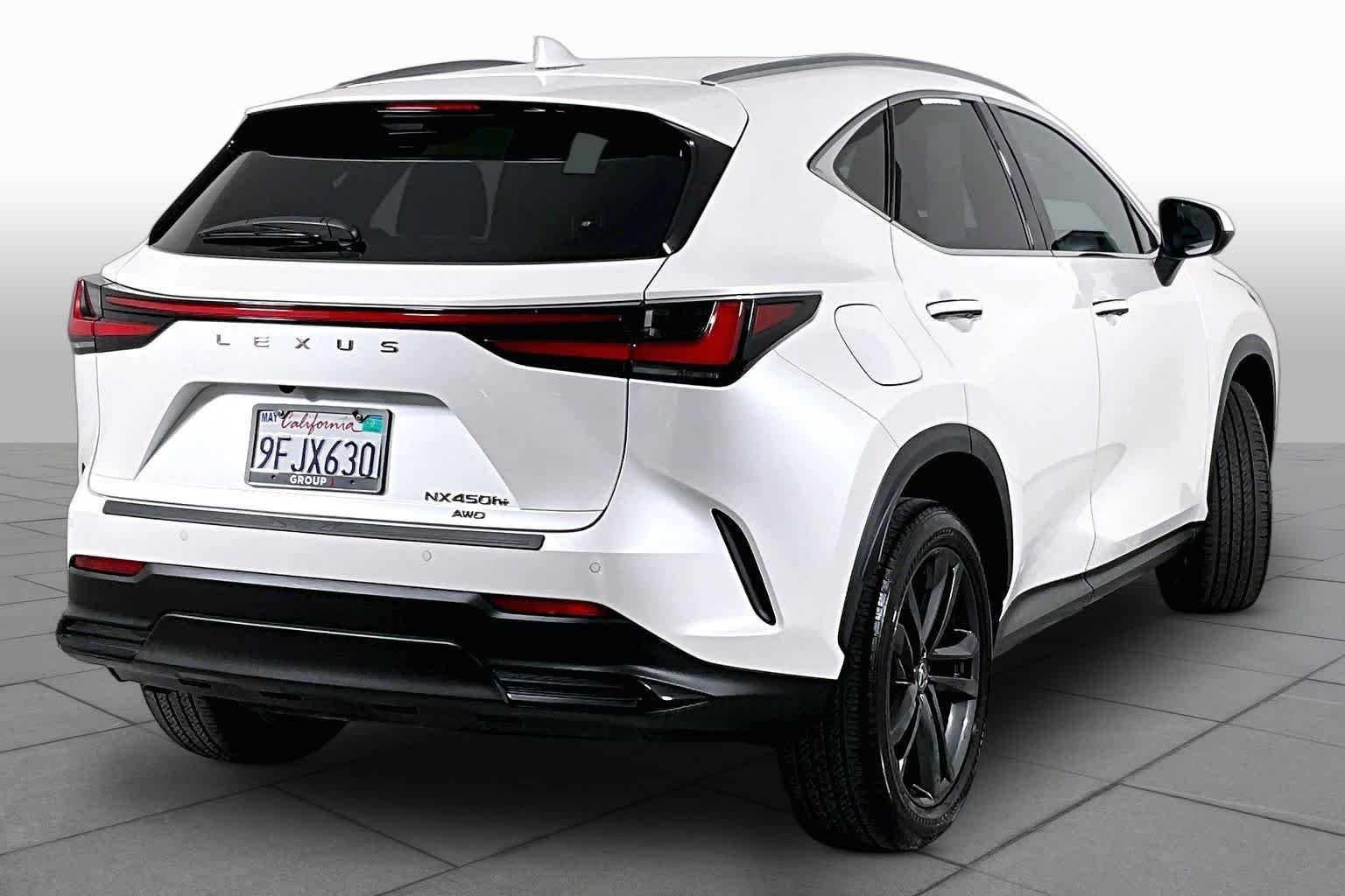 Used 2024 Eminent White Pearl Lexus Luxury image 12