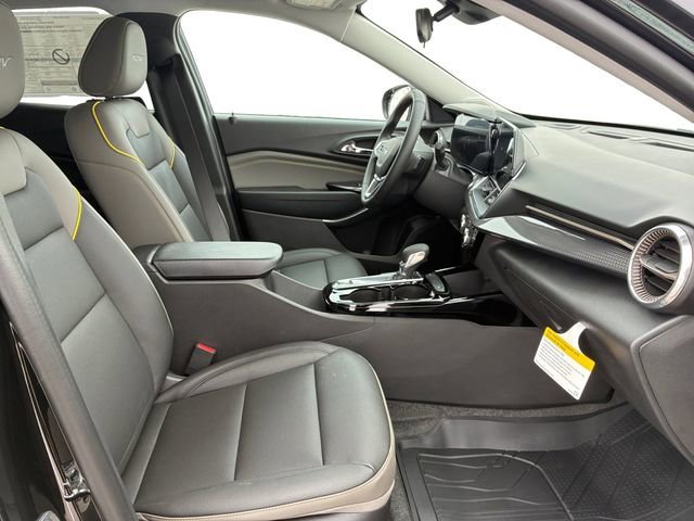 New 2026 Mosaic Black Metallic Chevrolet ACTIV image 13