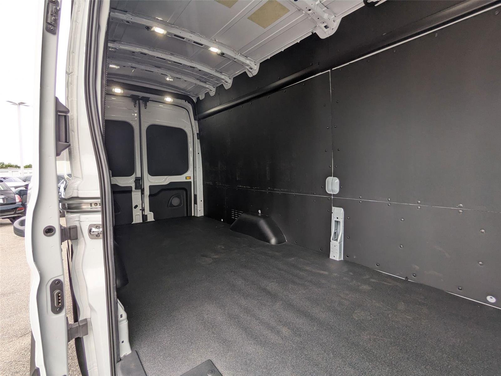 New 2026 Oxford White Ford Cargo Van image 21