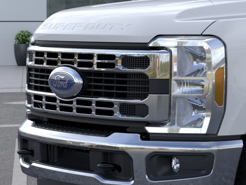 New 2026 Oxford White Ford F-350® XLT image 17
