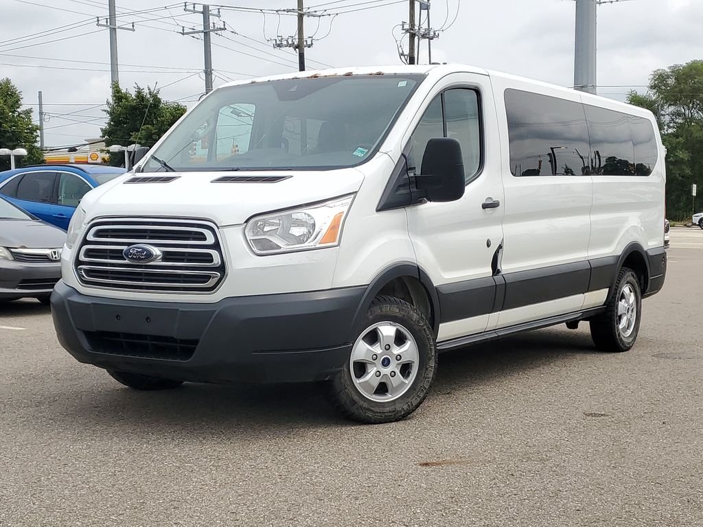 Used 2017 White Ford XLT image 30
