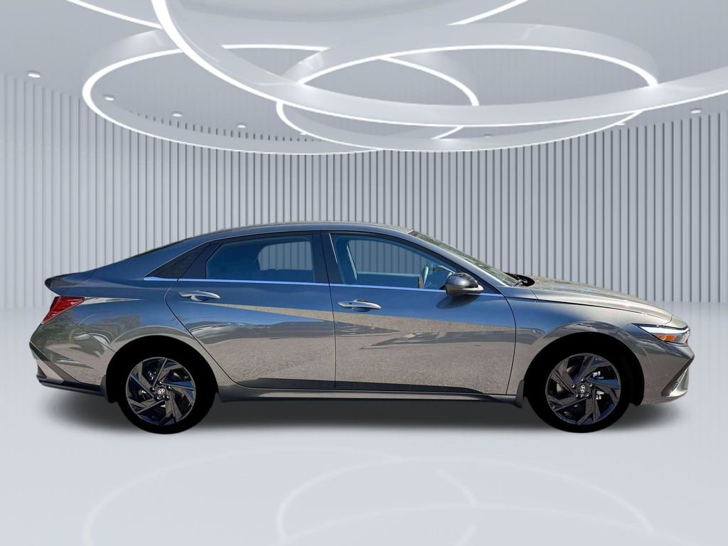 New 2026 Gray Hyundai SEL Sport Premium image 28